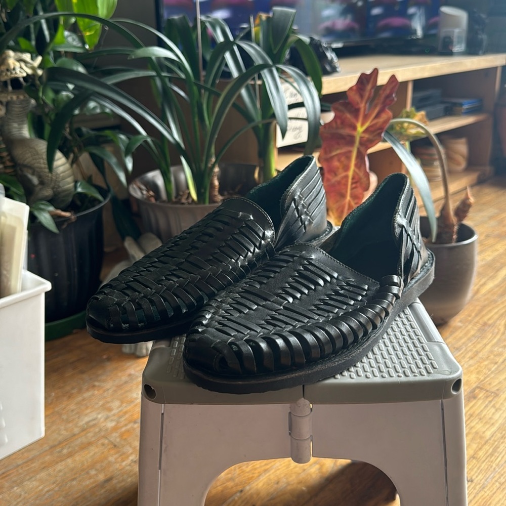 UO Huarache Sandal